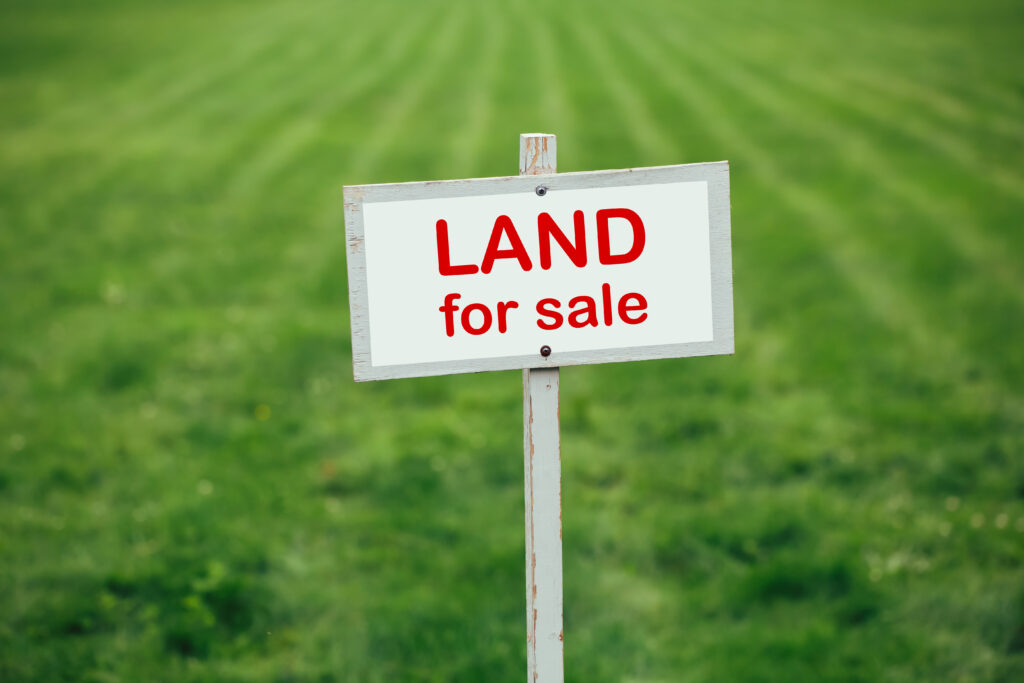 cheapest land in the us